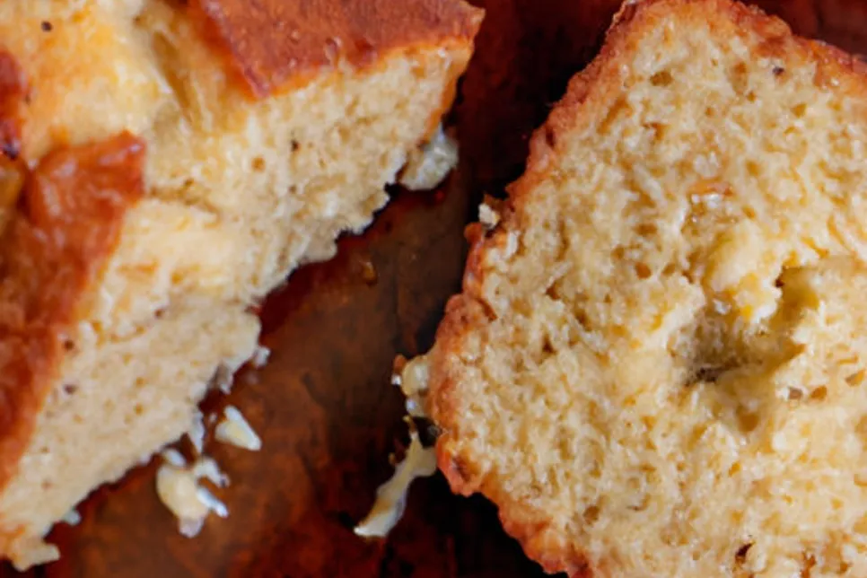 Bolo de Abacaxi Integral doce e saudável